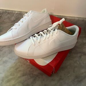 Nike Men's Classic White Sneakers